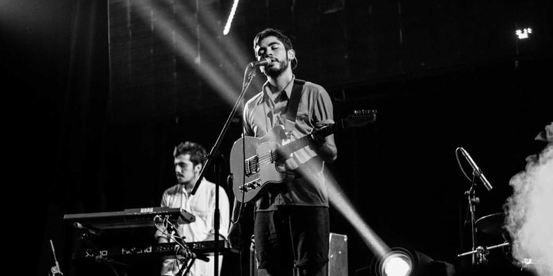 破解极寒挑战：LED照明在冷链物流与冷库中的低温启动与高效散热全方案